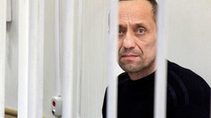 Monstru în hainele legii! Un poliţist a omorât şi a violat 81 de femei: „E un maniac"! Ce pedeapsă a primit