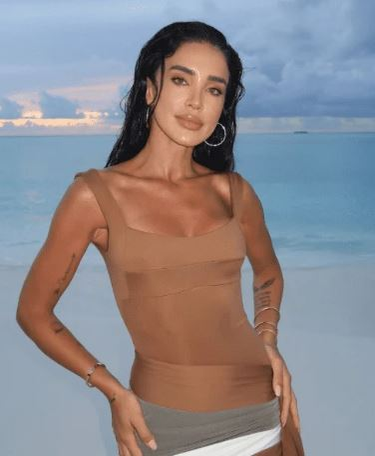 Ce a observat toată lumea în fotografiile Adelinei Pestrițu din Maldive. Vedeta a reacționat