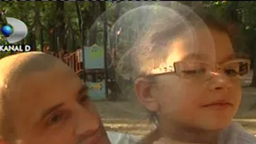 Vezi cum a ajuns Cleopatra vedeta! Sfaturile lui Pavel Stratan pentru un copil sanatos: Mami face mancare acasa, salaturi, banane, ciorbite!