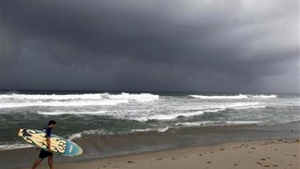 Panica si zeci de mii de evacuati in SUA din cauza uraganului "Irene"