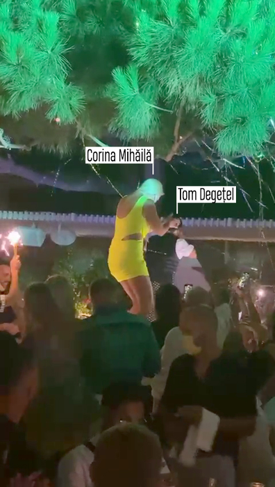 Corina Mihăilă s-a distrat cu ”Tom Degețel” la Mykonos