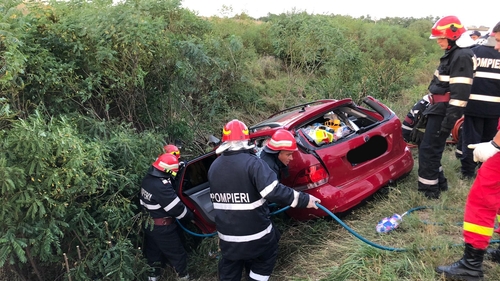 Accident grav pe Autostrada București-Pitești. Sunt șase victime, iar una dintre ele este încarcerată