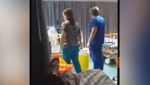 Spitalul Municipal din București, imagini șocante. Pacienți înjurați de asistentele medicale | VIDEO
