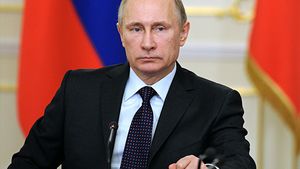 PUTIN a căzut pe gheaţă, la un meci de hochei organizat la Soci! Momentul a fost filmat