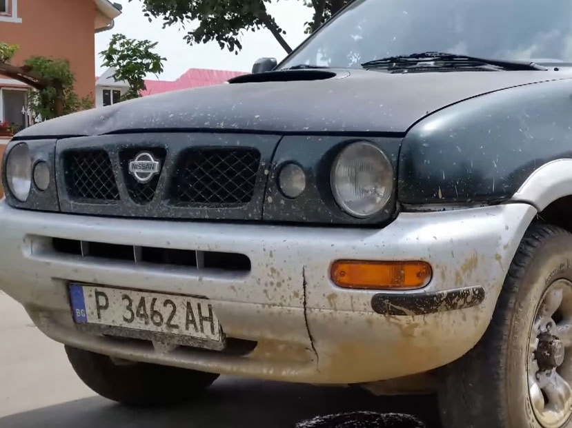 Primarul a fost atacat de hoţii de lemne, iar apoi soţia şi tatăl i-au murit otrăviţi cu antigel