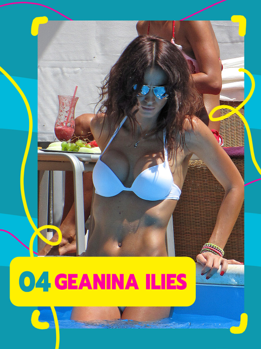 Iuliana Luciu, Delia sau Bianca Drăguşanu, fotografiate în cele mai criminale poziţii. Atenţie, intră în acţiune TOP 30 vedete care şi-au arătat “talentele” la piscină
