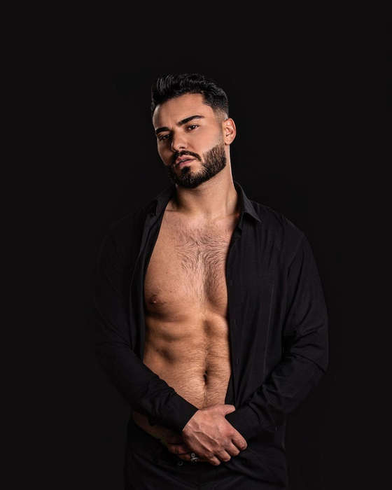 Jador, pe cale să devină cumnatul lui Mario Fresh? / (Sursa: Instagram)