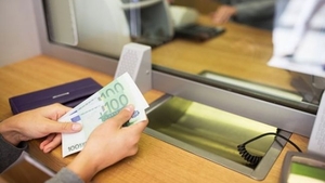 Curs valutar 10 iunie 2019. Câți lei a ajuns 1 euro după scandalul din CEx PSD