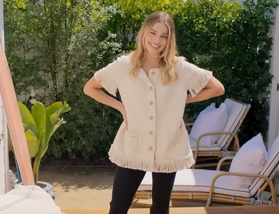 Cum arată vila în care locuiește Margot Robbie. Celebra actriță a optat pentru un design minimalist