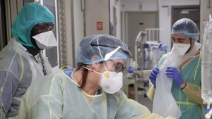 Cazul incredibil al unei femei de 100 de ani, care s-a vindecat de COVID-19. Medicilor nu le-a venit să creadă!