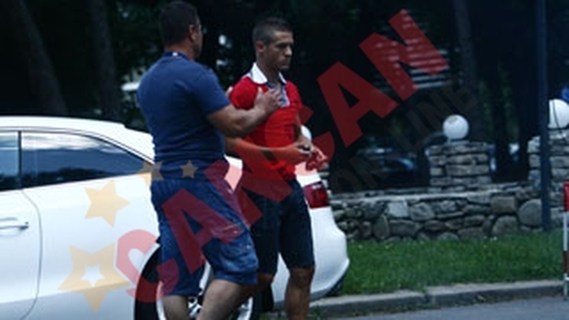 Torje merge in alb-rosu si pe strada