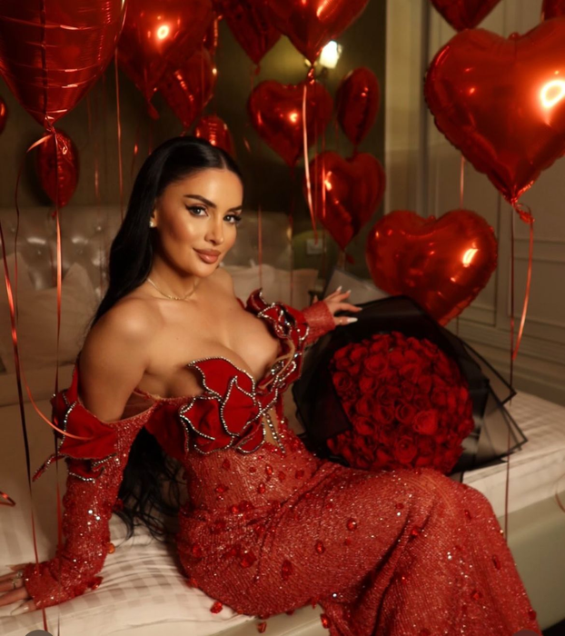 Cine e invitata de la nunta lui Dorian Popa care a întors toate privirile. S-a fotografiat lângă bolizii influencerului