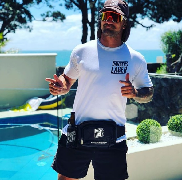 Comediantul Johnny Danger a murit. Vedeta de pe Instagram a suferit un accident de motocicletă