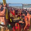 La un pas de tragedie! Un turist a intrat băut în apă, la Costinești, iar apoi striga după salvamari să-i salveze viața