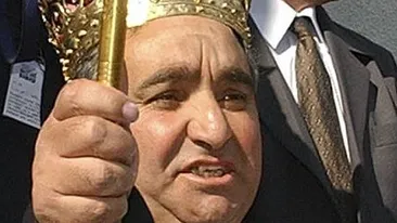 Ceremonii fastuoase după moartea Regelui romilor: Urmează 30 de zile de doliu şi funeralii cum nu s-au mai văzut