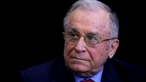 Breaking news! Ion Iliescu a ajuns de urgență la spital!