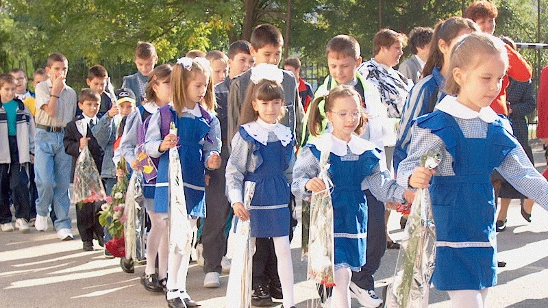 Elevii vor începe cursurile mai repede! Iată cum va arăta următorul an şcolar 