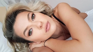 Lidia Buble și-a etalat formele într-un costum de baie provocator. Cum au reacționat fanii