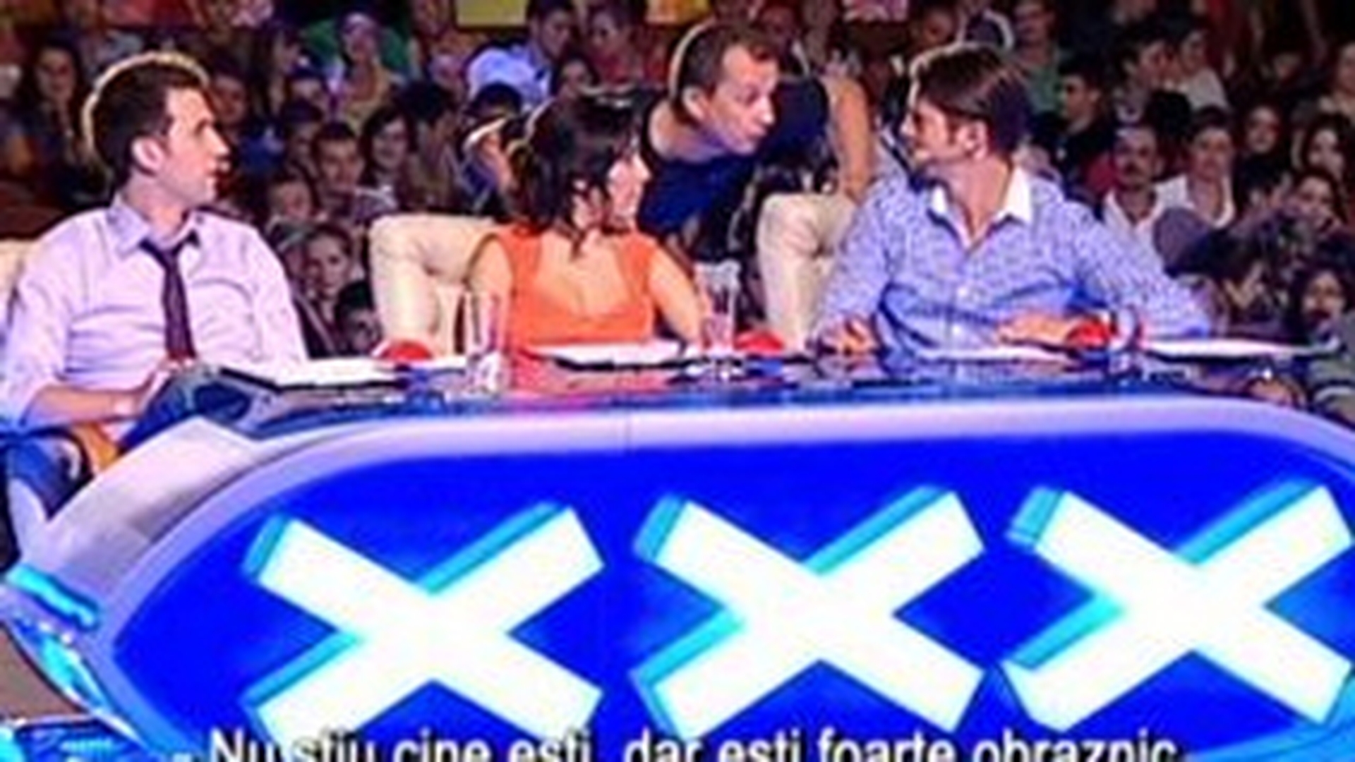 Mihai Petre, amenintat cu bataia! "Esti obraznic si ma abtin cu greu sa nu te plesnesc"