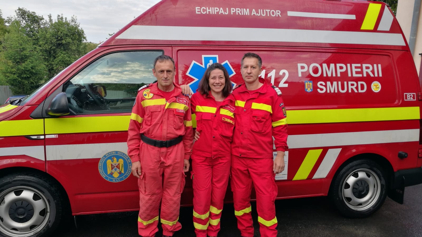 Ambulanță SMURD, devenită sală de nașteri pentru o femeie din Sibiu: „Felicitări pentru misiunea îndeplinită”