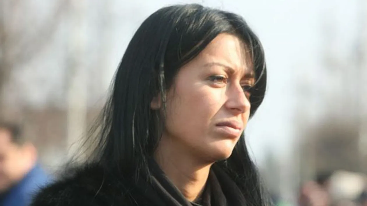 Denisa de la Bambi şi-a speriat prietenii! Ce poză a publicat pe Facebook