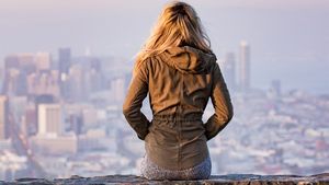 Povestea de viață a Claudiei, o româncă de 45 de ani care lucrează ca maseuză în Belgia: "Se pare că nu avem dreptul să trăim o viață de lux"