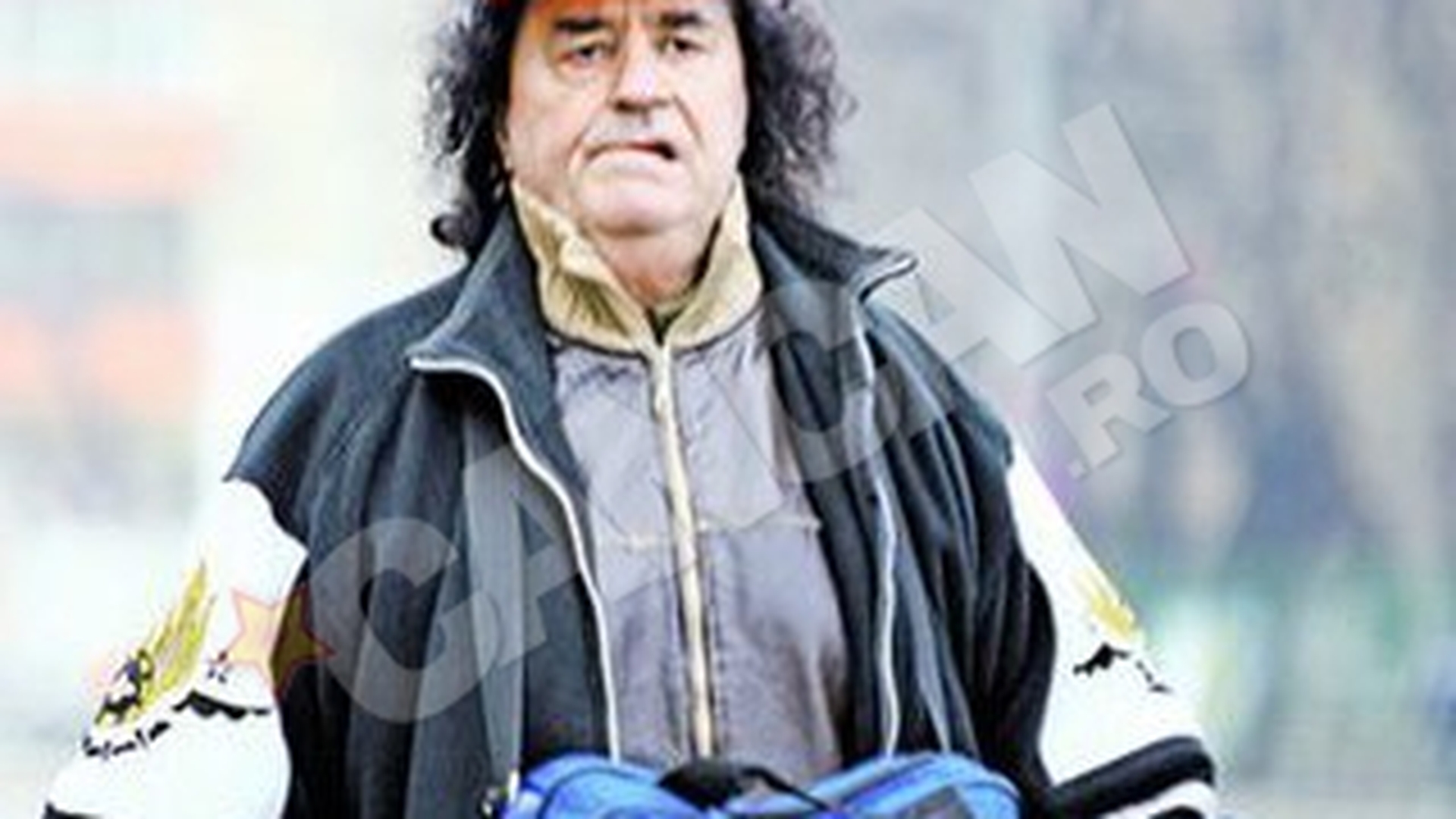 Domnisoara, domnisoara, sexy-Nistor e pe-afara!