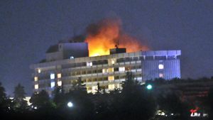Atac armat la Hotelul Intercontinental din Kabul ! A izbucnit un incendiu şi sunt răniţi!