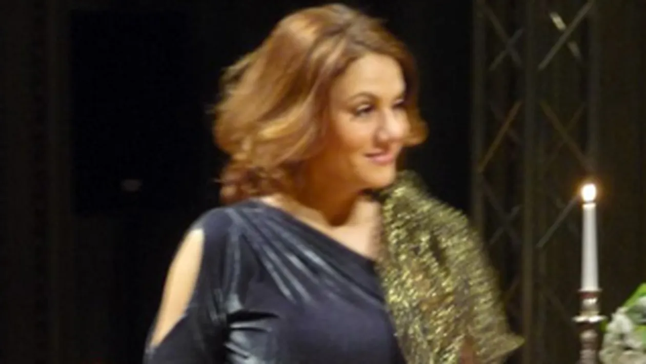 Prietena sopranei Mirela Zafiri, despre decesul suspect al artistei: Ultima data cand am vorbit cu ea era vioaie!. Vezi ce crede despre moartea ei