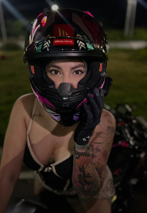 Influencerița care a murit la 25 de ani într-un accident rutier. Era o pasionată a motocicletelor