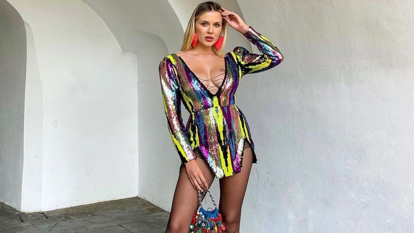 Emily Burghelea, însărcinată pentru a doua oară?! Detaliu care i-a pus pe gânduri pe internauți