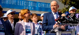 Sanda Nicola, fost jurnalist, susținătoarea lui Geoană la prezidențiale și candidată pe listele Partidului România În Acțiune, adusă direct la șefia organizației PNL Sector 2. Cum explică Bolojan numirea și ce controverse ascunde biografia noii liberale