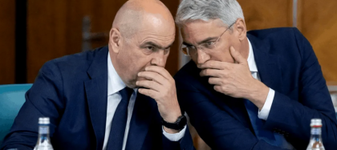 Bolojan anunță încasarea unor bani din PNRR care nu pot fi „încasați” și lasă impresia salvării unor bani care nu sunt pierduți. De unde a apărut controversa. Gândul combate propaganda Guvernului și prezintă toate calculele