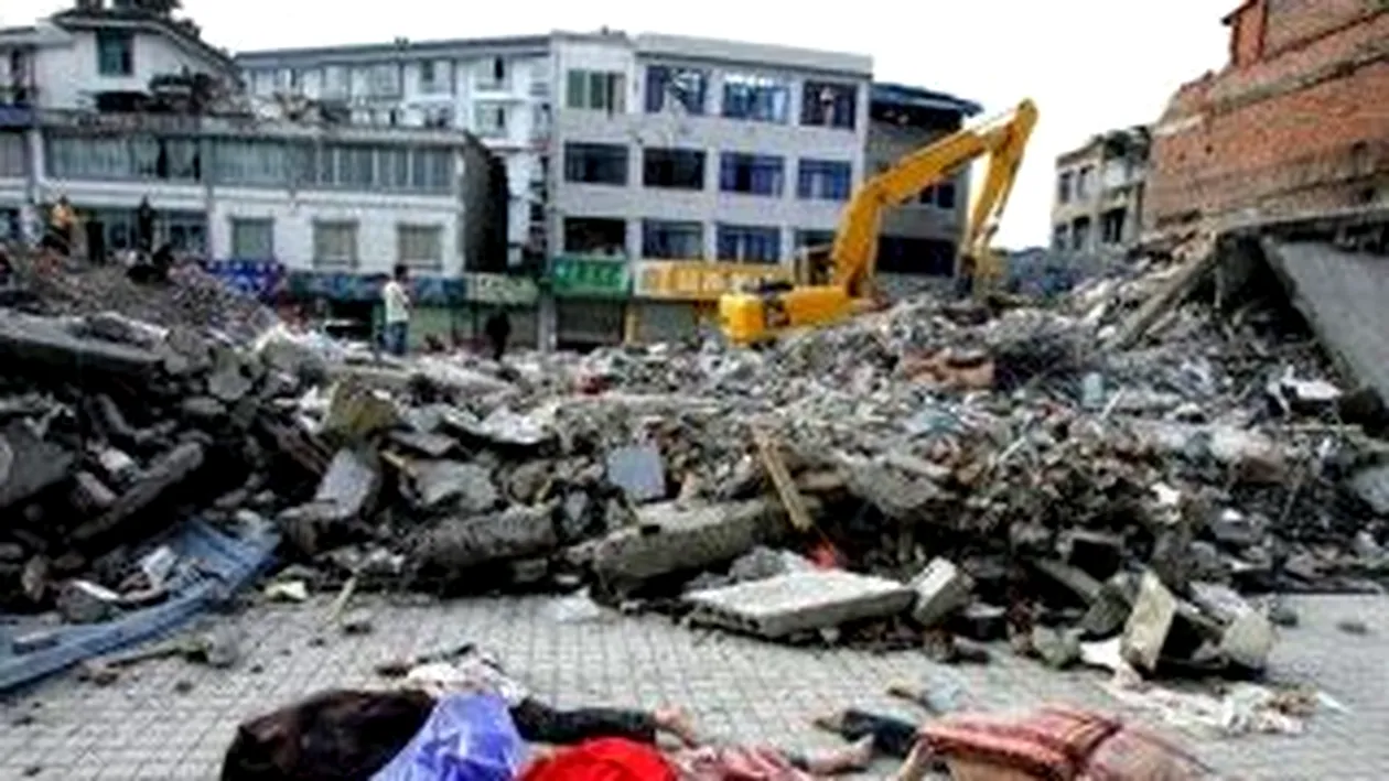 China decreteaza zi de doliu national, in memoria victimelor seismului produs saptamana trecuta