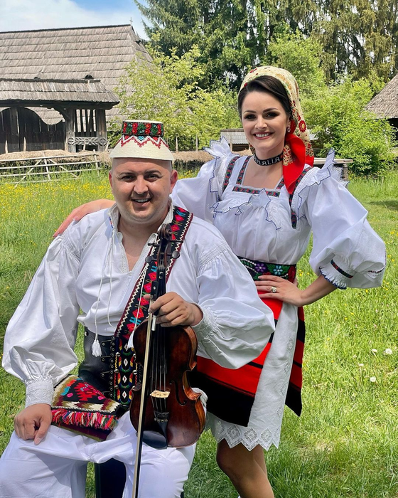 Amalia și Vasilică Ceterașu au devenit părinți de gemeni
