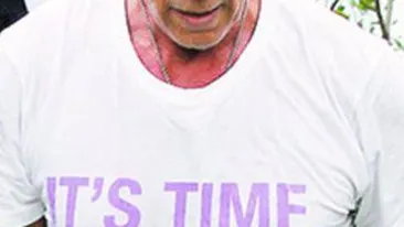 Arnold se lauda: I-am supravietuit Mariei