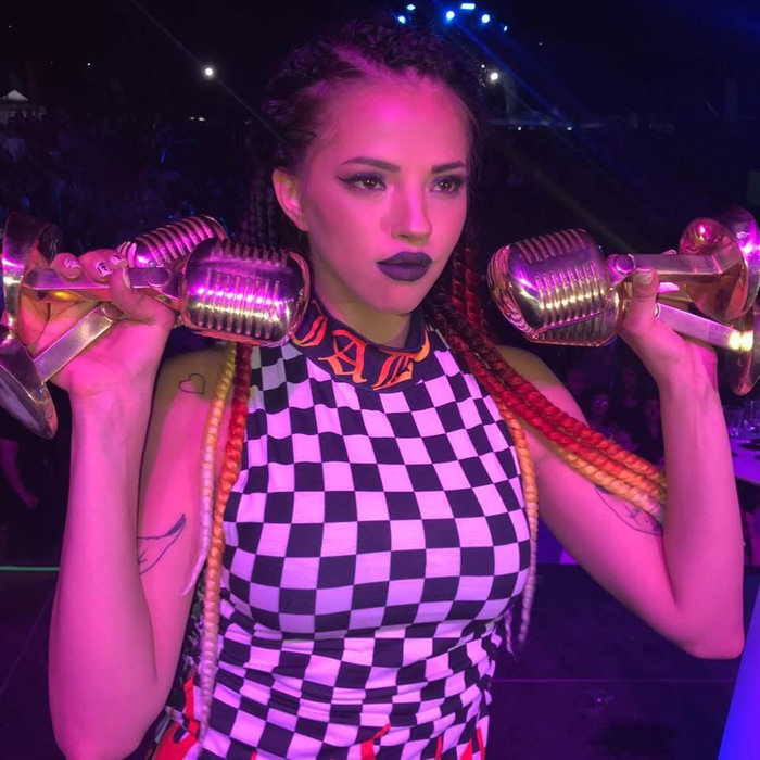 Câte operații estetice are bulgăroaica DARA, de fapt. Câștigătoarea Eurovision a fost criticată pentru aspectul ei de „păpușă”