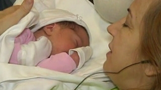 VIDEO Daniela Gyorfi de pe patul de spital: "Din mai o sa incep din nou spectacolele! Acum am motive sa cant!"