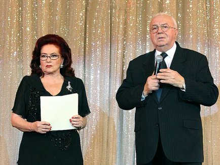 Alexandru Arşinel, cu lacrimi în ochi: „Trebuie să devenim din nou de râsul lumii”