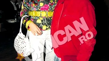 Cele mai bune si cele mai neinspirate tinute! Delia, Monica Gabor si Oana Roman, sub lupa specialistului! Diferentele sunt socante!