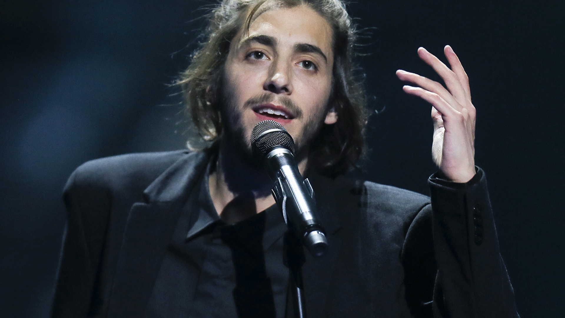 Câştigătorul Eurovision, în stare critică! Salvador Sobral are nevoie de un transplant de inimă