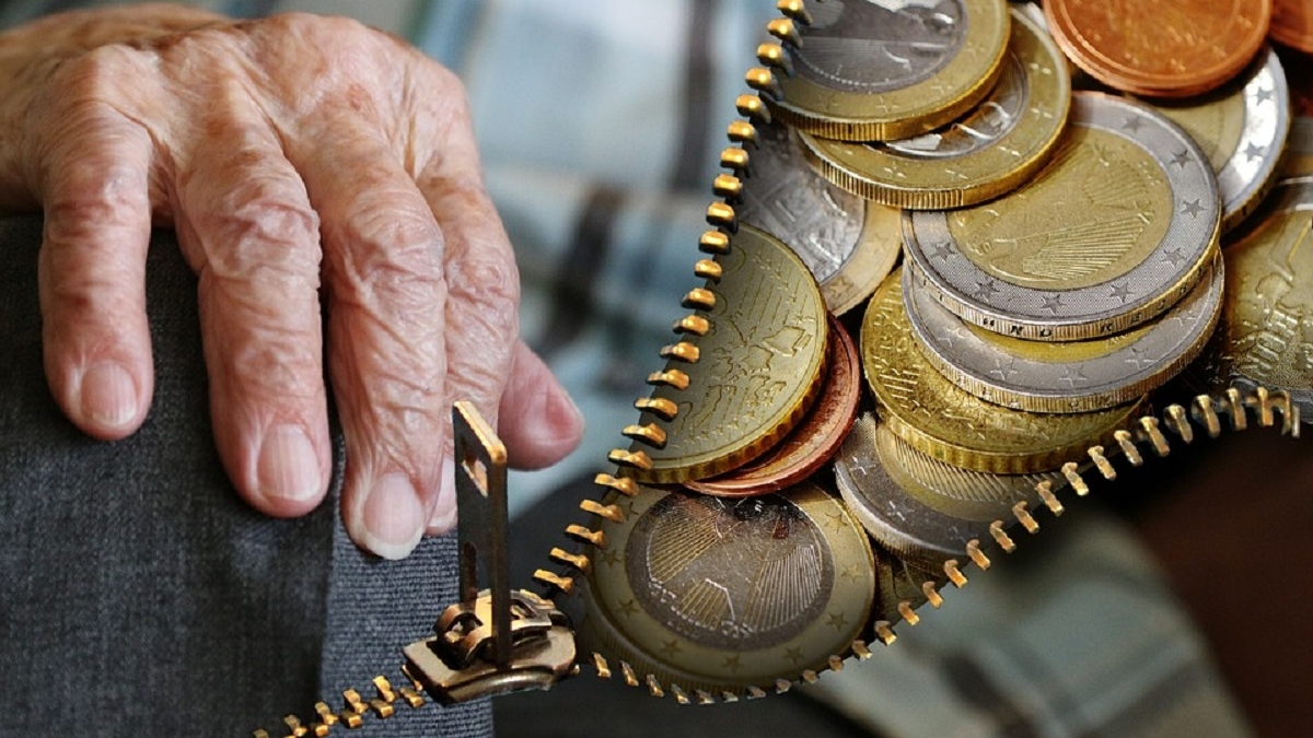 Anunț important pentru românii care se pregătesc să iasă la pensie! Acesta este termenul maxim până când vor mai putea cumpăra ani de vechime