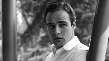 Dezvăluiri surprinzătoare despre Marlon Brando. Celebrul actor ar fi înregistrat convorbiri telefonice cu vedete precum Michael Jackson sau Frank Sinatra