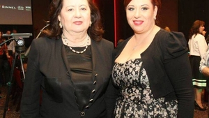 OANA ROMAN a răbufnit după ce s-a scris că mama ei trăieşte de pe o zi pe alta:,,Nu aştept ajutor de la nimeni...‘’