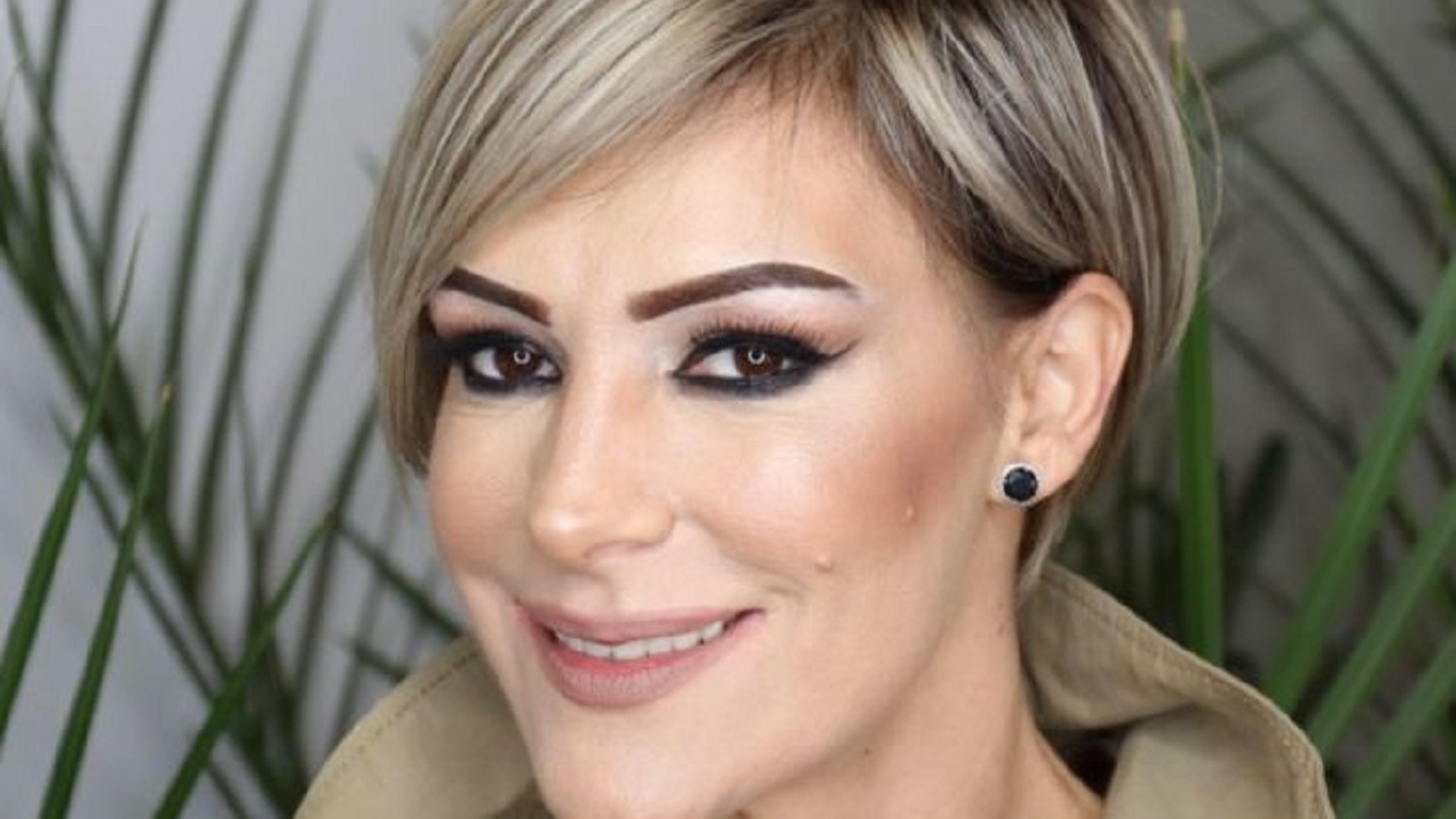 Dramele neștiute ale Roxanei Ciuhulescu. Prin ce dureri sufletești a trecut, în urmă cu 3 ani: „Aveam să mă țin de uși, să jelesc...”