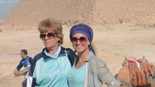 Anamaria Ferent: "Mama ma implora sa dau la Drept!"