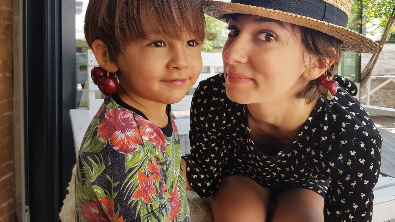 DANA ROGOZ, nostalgică după perioada în care se pregătea să devină mămică! Le-a arătat tuturor o imagine cu burtica de gravidă