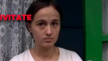 VIDEO Mama si dama de companie la numai 15 ani!