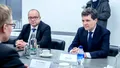 România s-a decis. În războiul SUA-Europa, suntem de partea UE. Anunțul a fost făcut de consilierul lui Nicușor Dan, Valentin Naumescu