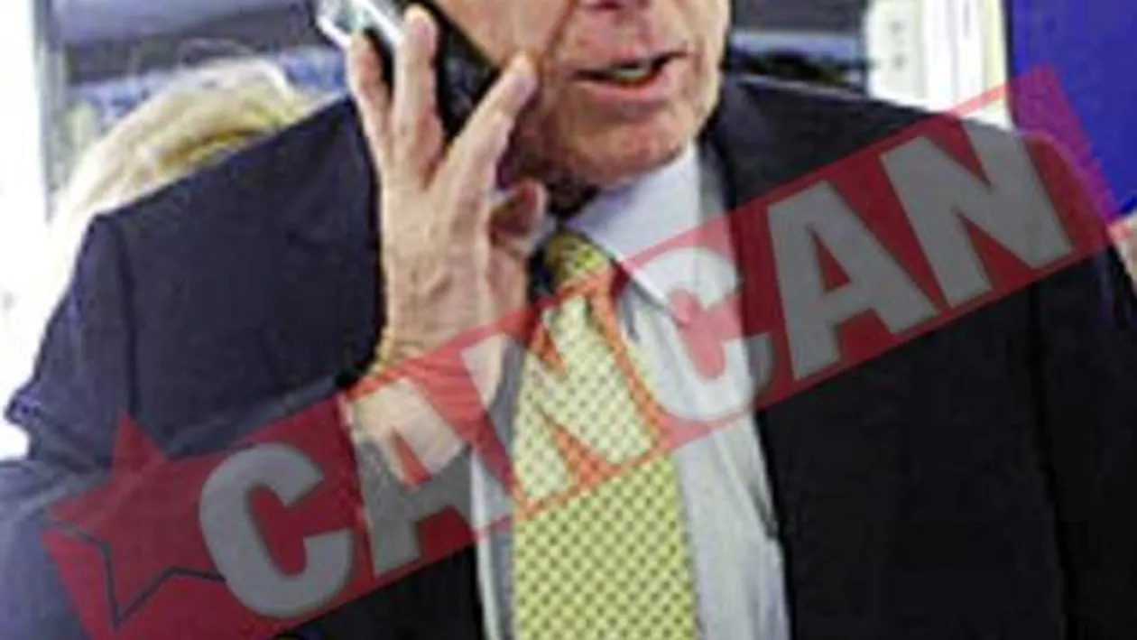 Mccain nu stie sa foloseasca netul